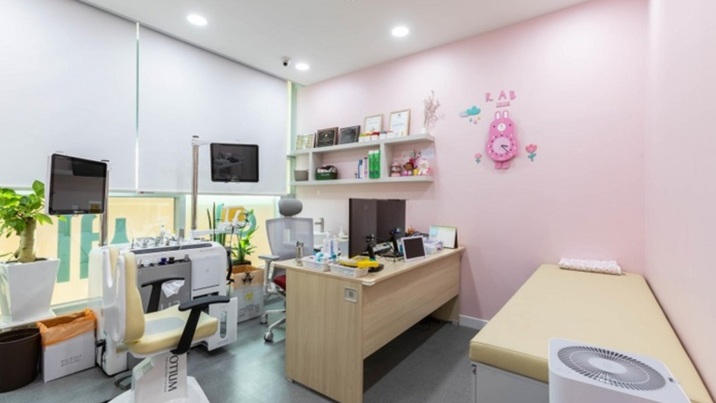 thiết kế phòng khám nhi quận 12