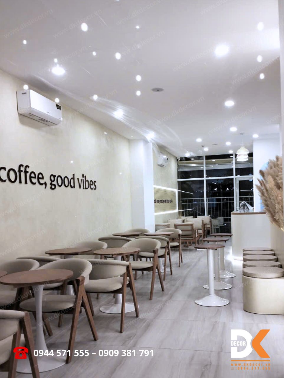 không gian quán coffee yuna